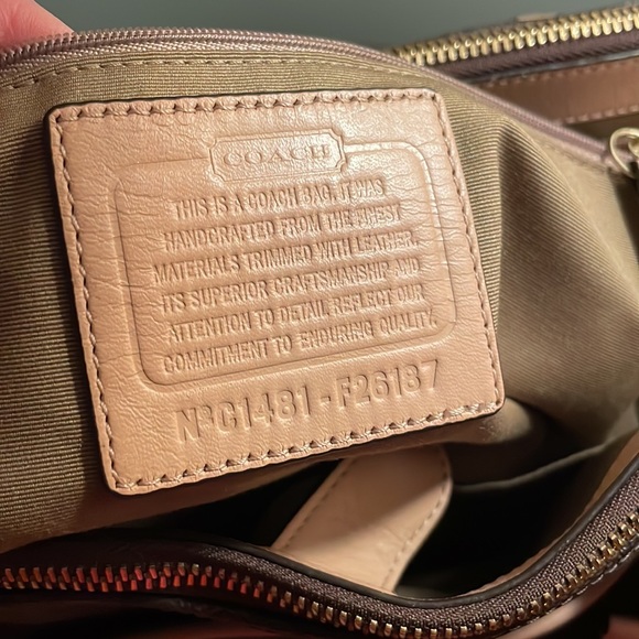 Vintage Coach Signature Tote - Picture 2 of 3